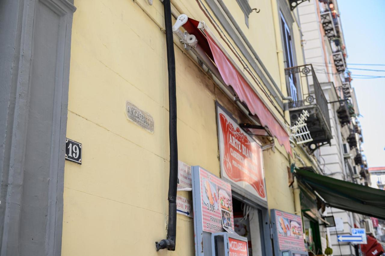 Vespa Apartment Neapol Zewnętrze zdjęcie